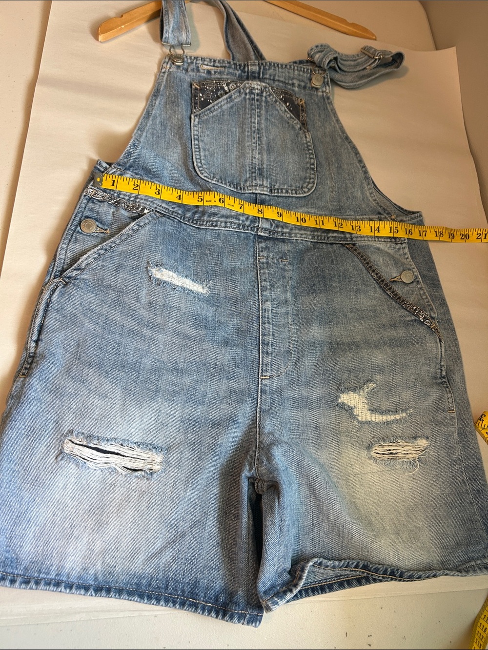 Gap Coastal Cowgirl Boho Denim Overalls Shorts - Picture 9 of 12